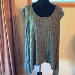 NWOT. Sleeveless top